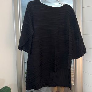 Black top. High low/asymmetrical top